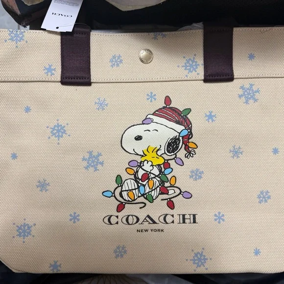 Coach X Peanuts Snoopy & Woodstock Ice Christmas Lights Tote Canvas - Picture 3 of 7